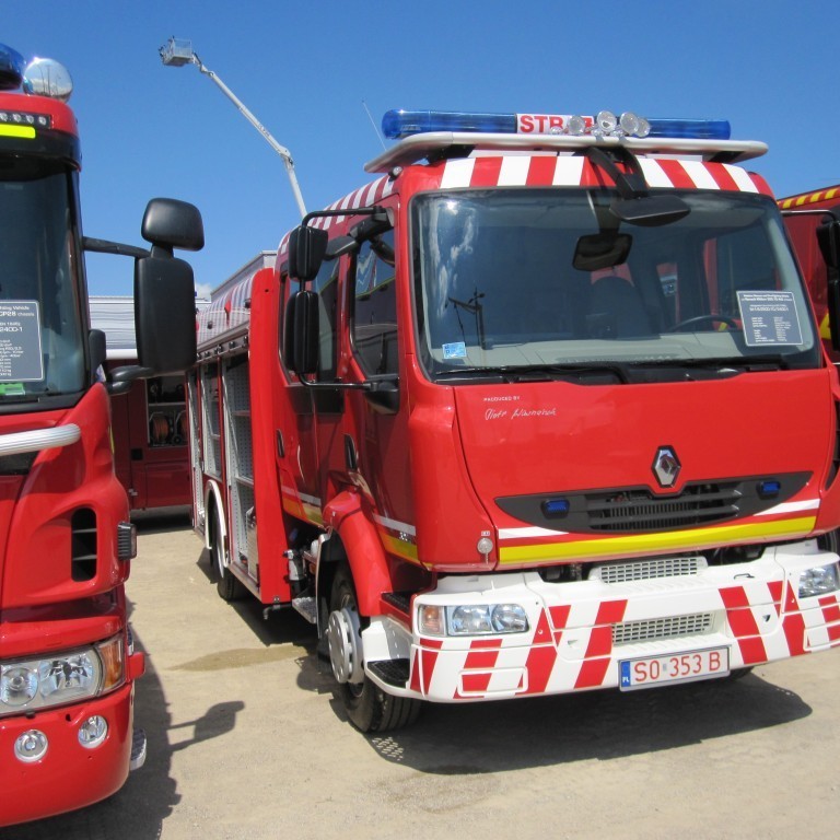 Iss Renault Midlum