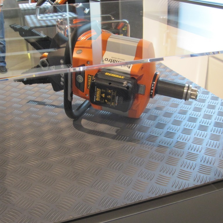 Rafdrifnar Holmatro klippur