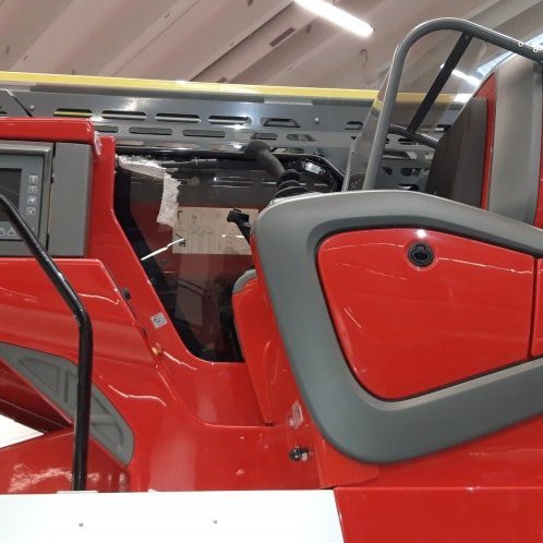 Magirus stigabifreið fyrir Slökkvilið Akraness og Hvalfjarðarsveitar. Lengsta stigabifreið sem flutt hefur verið til landsins fyrir slökkvilið.