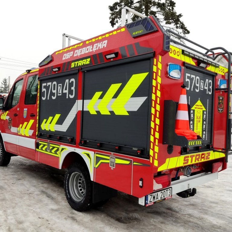 Undanfaraslökkvi og björgunarbifreiðar á ýmsum gerðum undirvagna.