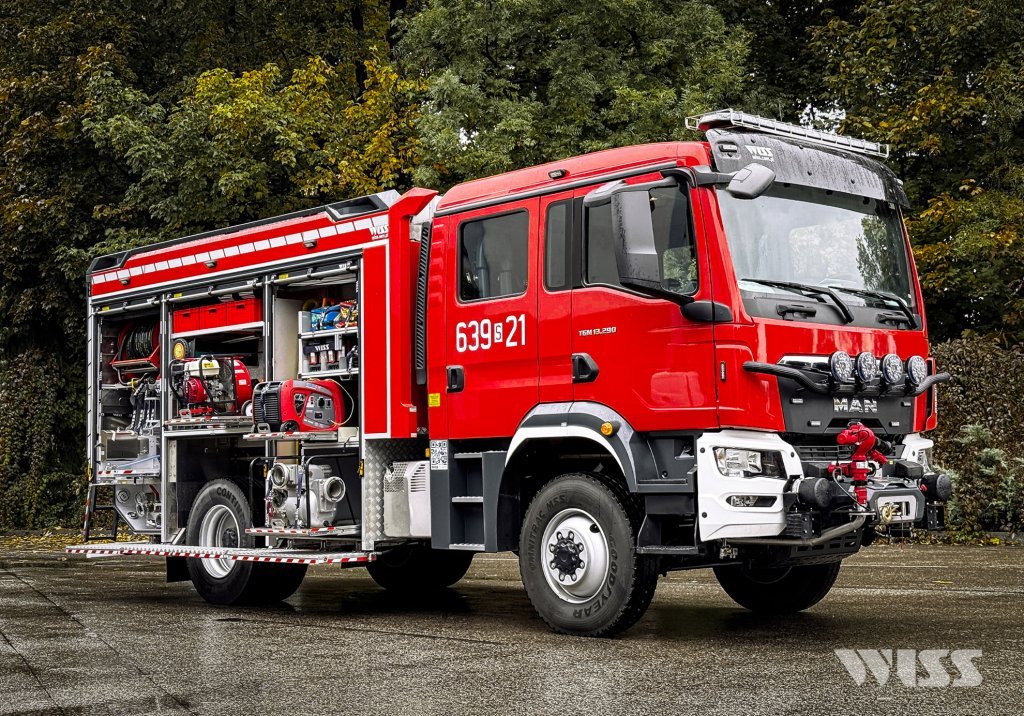 man-3.290-7.jpg