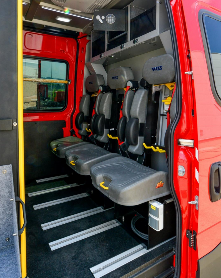 Wiss Light diving vehicle